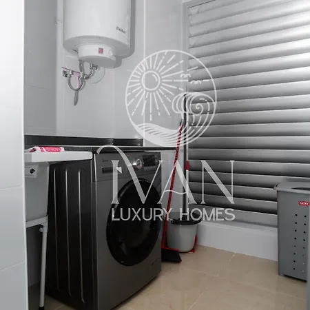 Casa Wesley Ivan Luxury Homes 9ªpta Norte 1ªlinea Apartment
